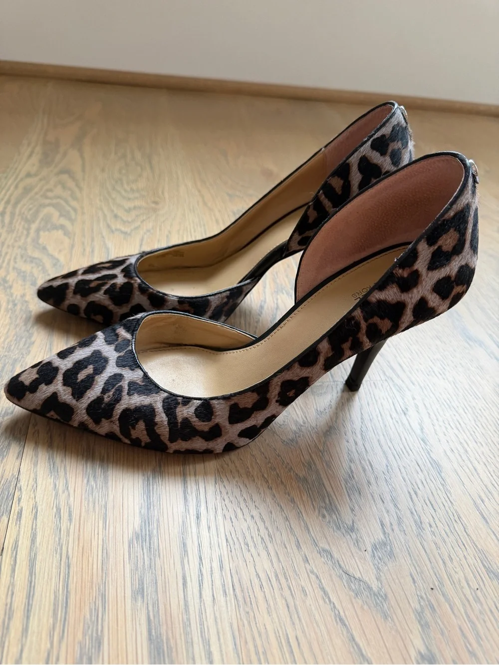 Michael Kors Leopard Print Pointed-Toe Pumps - Brown/Black